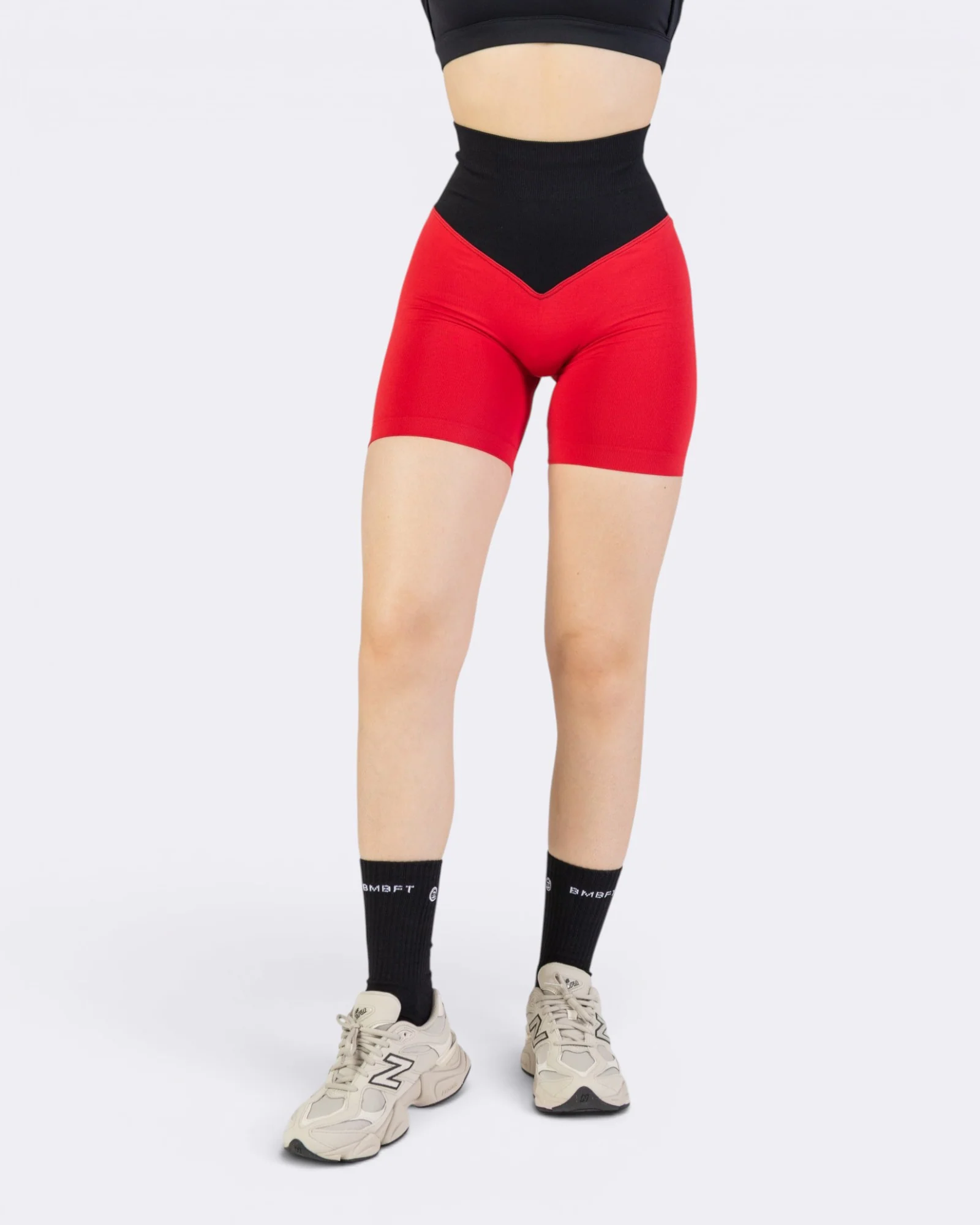 Pump It Bicolor Shorts Leggings - Rosso Aurora/Nero - Image 4